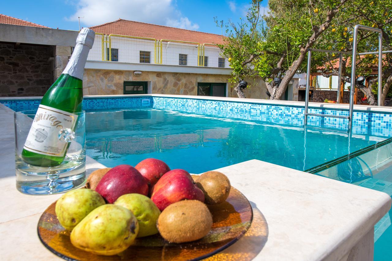 Private Sapphiros Villa Kíssamos Exterior foto
